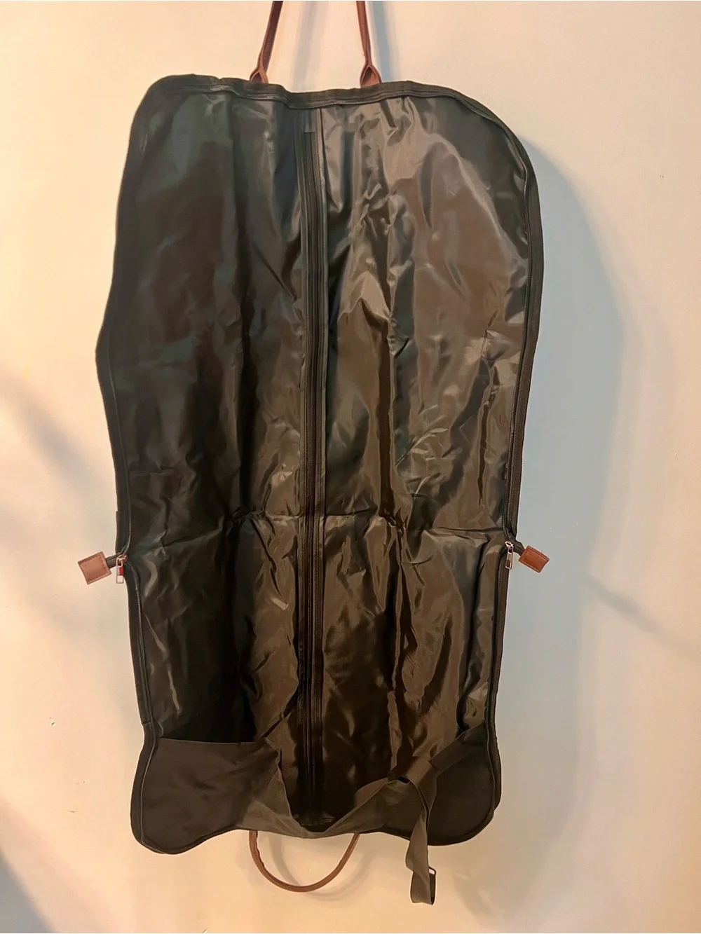 BALEINE Foldable Men’s Garment Bag – Black with Brown Trim